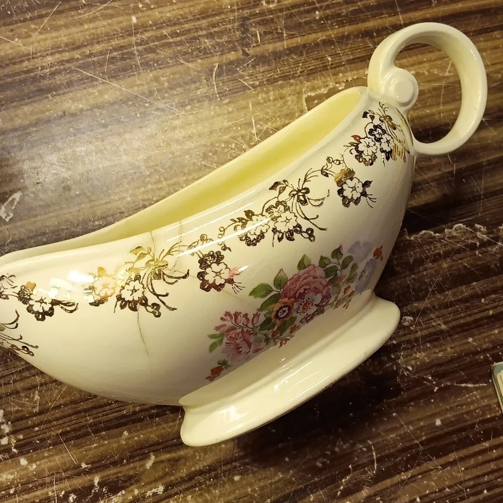 Antique 1935 Taylor Smith & Taylor pink rose gold trim creamer, sugar bowl gravy